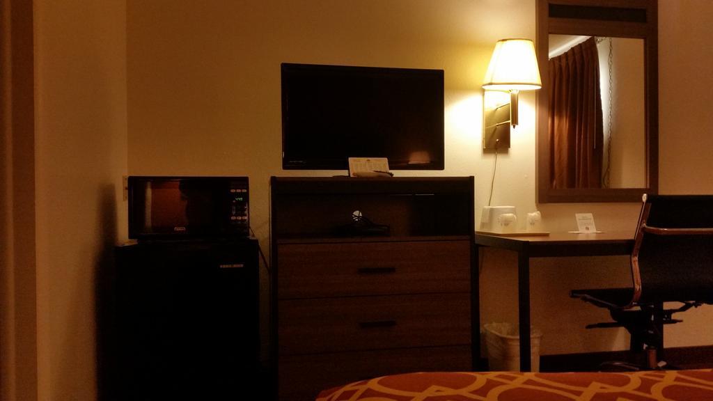 American Inn Of ลิเบอรัล ภายนอก รูปภาพ