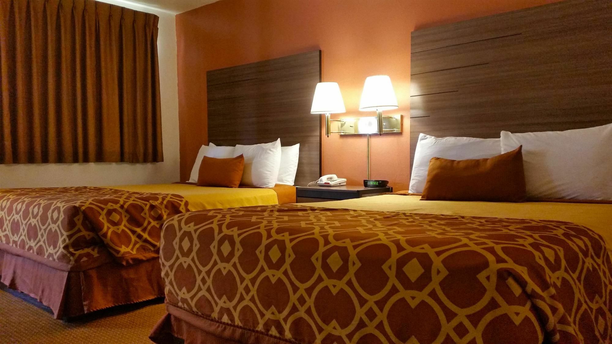 American Inn Of ลิเบอรัล ภายนอก รูปภาพ